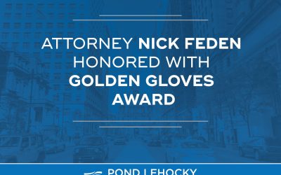 Nick Feden, socio de Pond Lehocky, recibe el premio Guantes de Oro